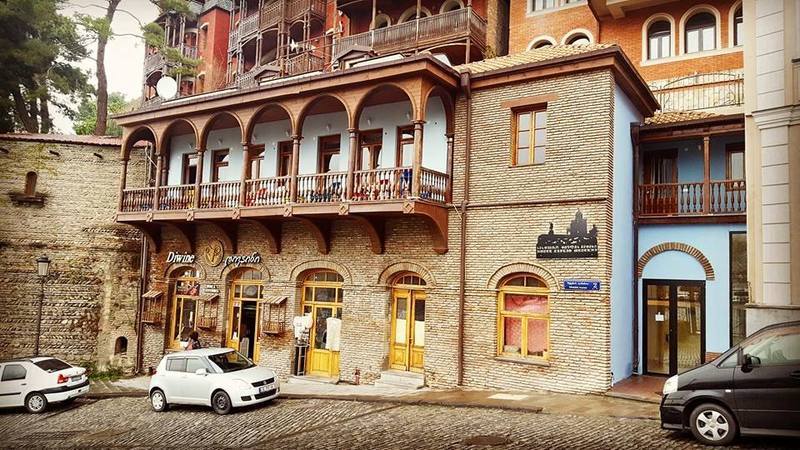 Tiflis Metekhi Hotel エクステリア 写真