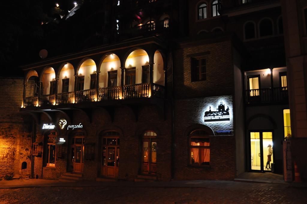Tiflis Metekhi Hotel エクステリア 写真