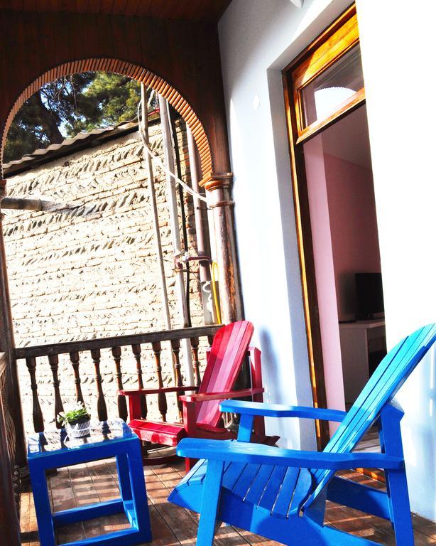 Tiflis Metekhi Hotel エクステリア 写真