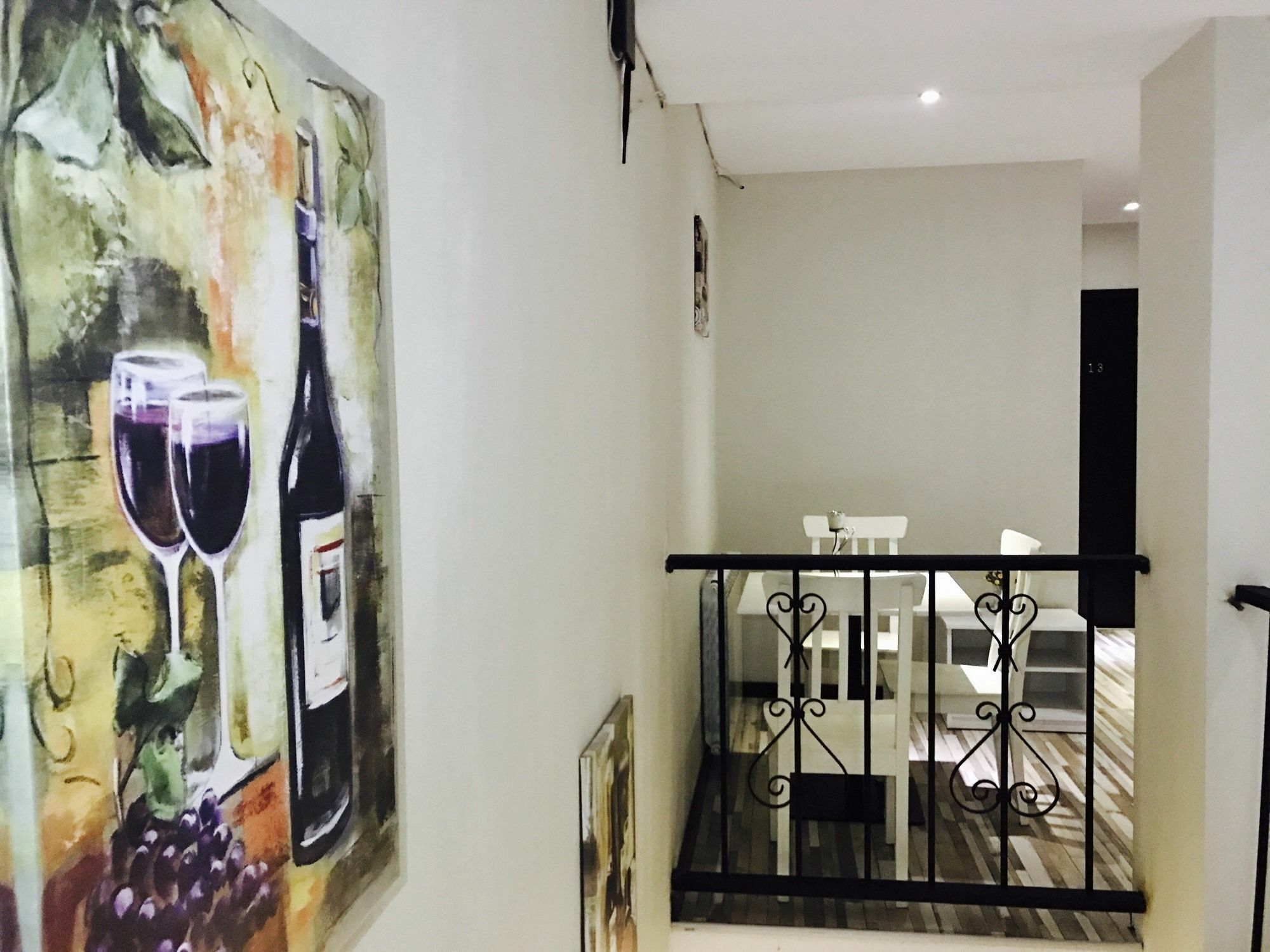 Tiflis Metekhi Hotel エクステリア 写真